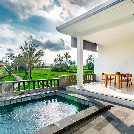 Villa Padang Santhi